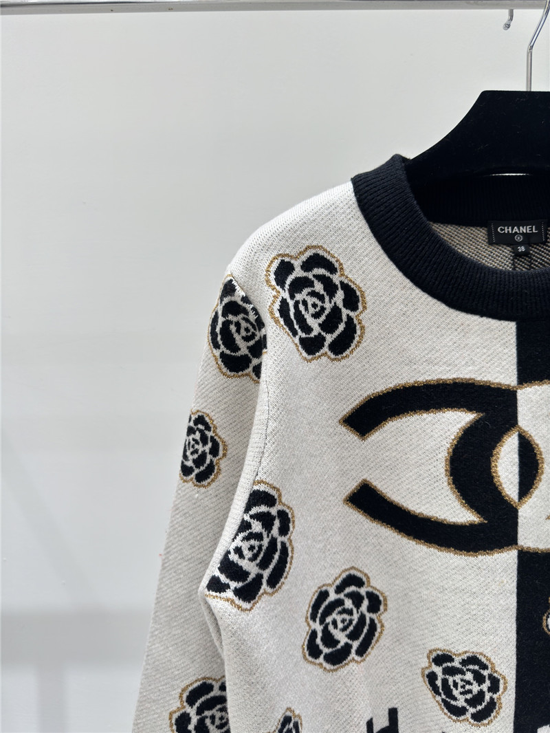 Ch**el logo flower knitted sweater