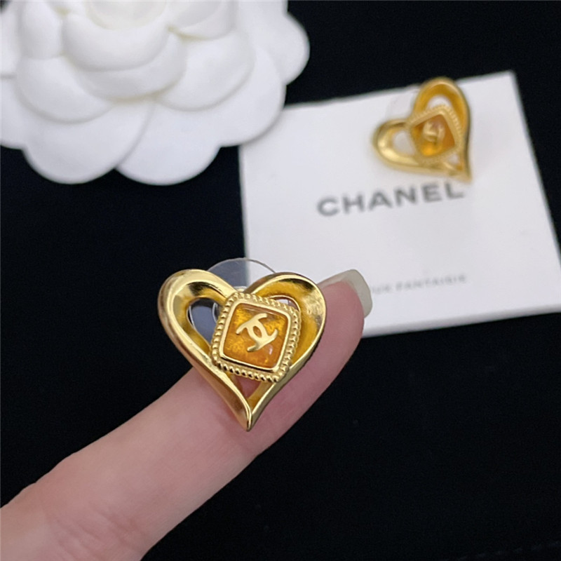 Ch**el small fragrant earrings