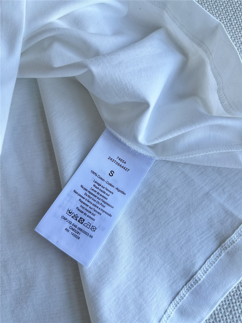 D10r embroidered butterfly t-shirt