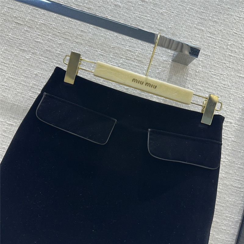 M1um1u new navy collar velvet suit