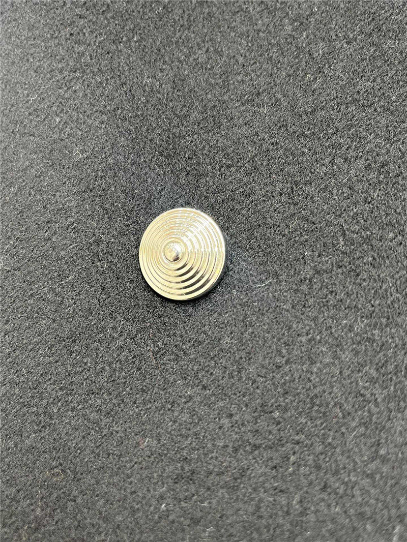 l0vis Vvtt0n lv black coat