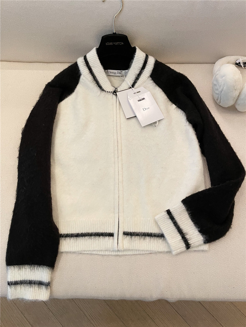 D10r ski zip wool cardigan