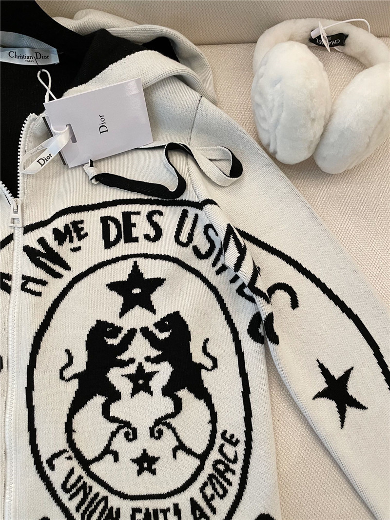 D10r logo hooded wool jacket