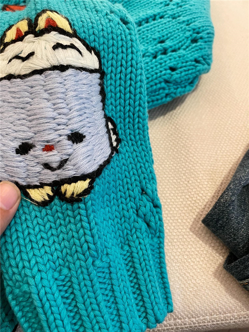 Gvc*1 animal knitted cotton sweater