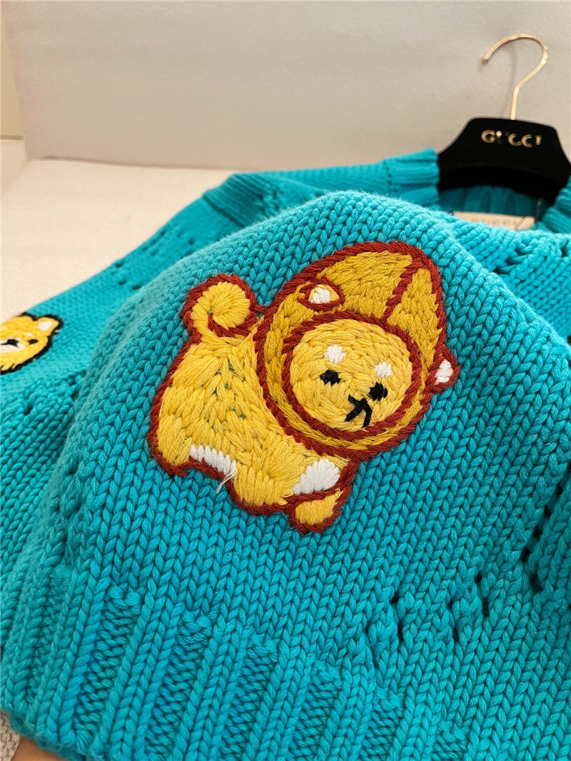 Gvc*1 animal knitted cotton sweater