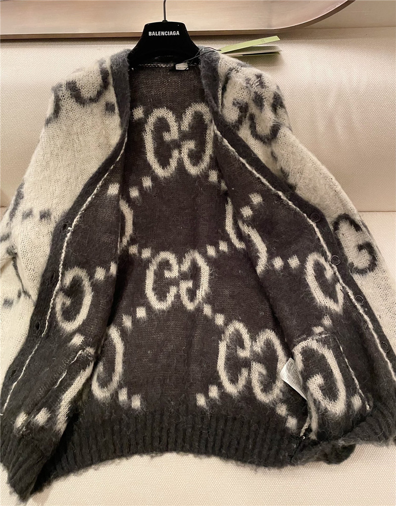 Gvc*1 jacquard gg mohair cardigan beige