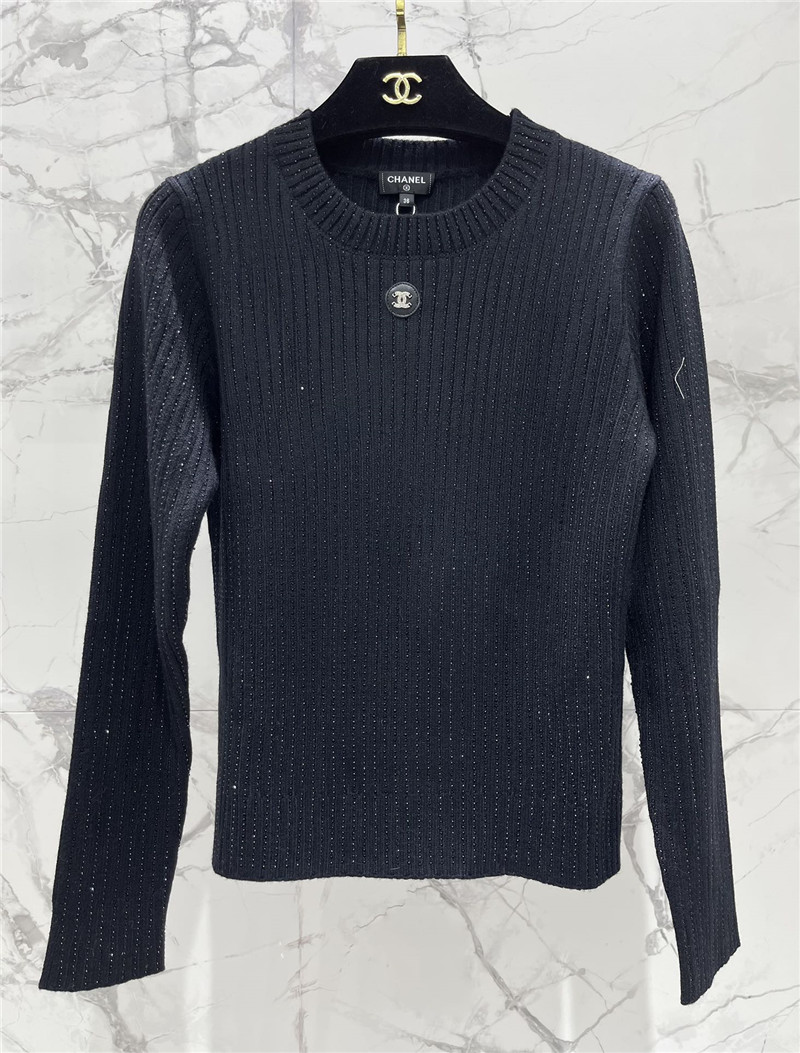 Ch**el logo crew neck sweater in navy