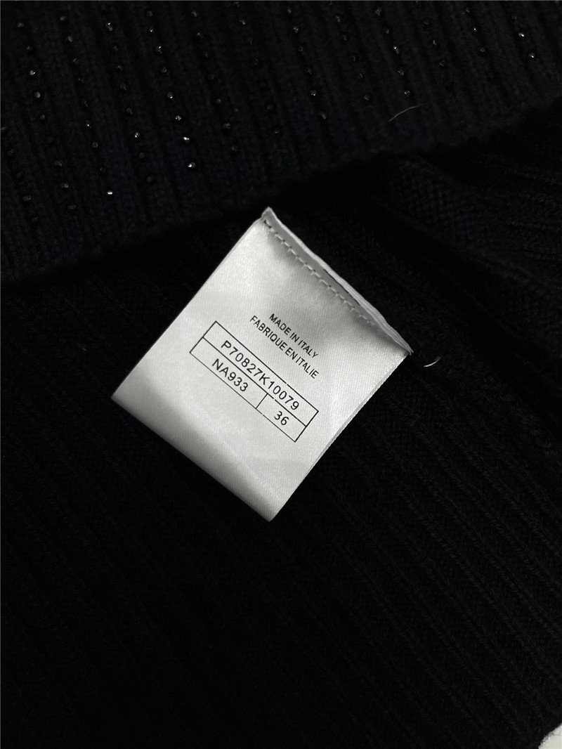 Ch**el logo crew neck sweater in navy