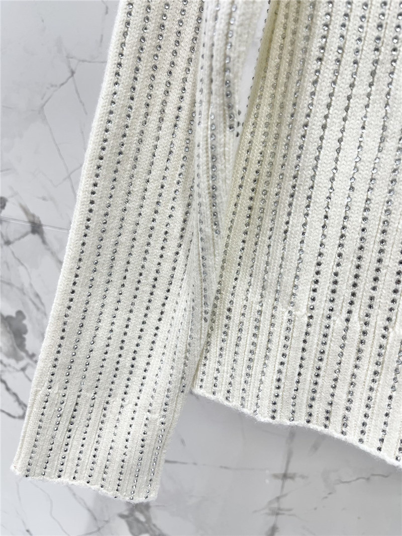 Ch**el logo crew neck sweater white