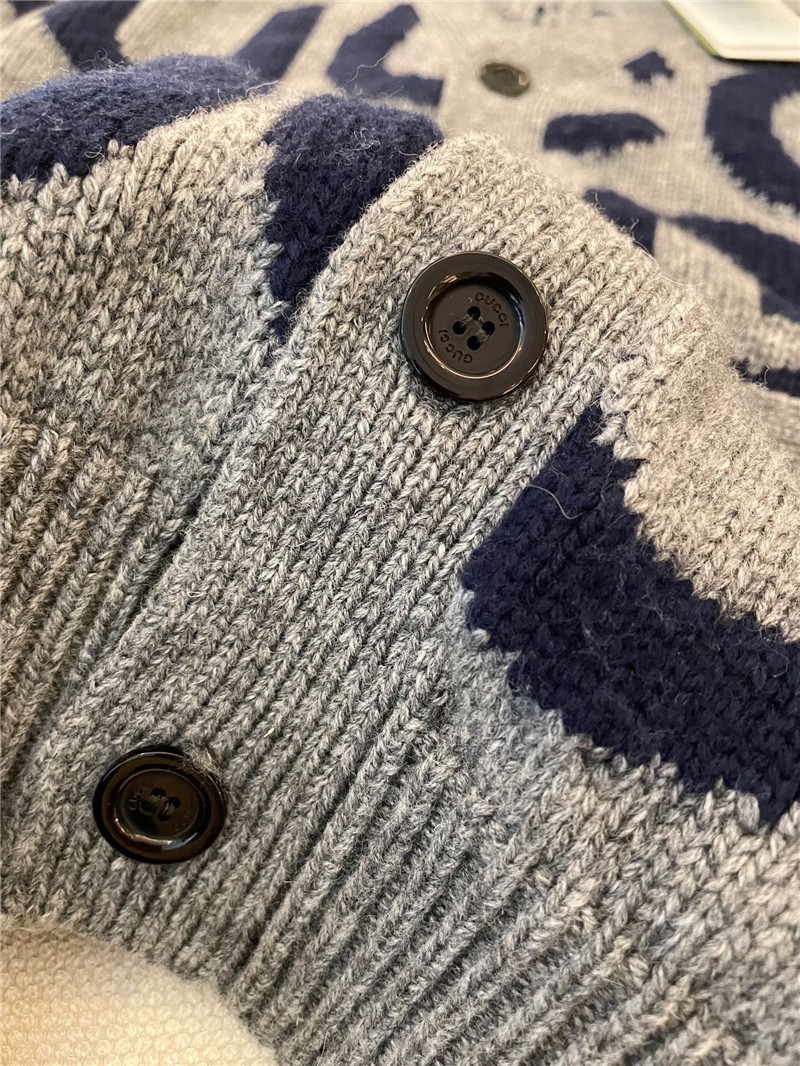 Gucci Logo Intarsia Button-Up Cardigan