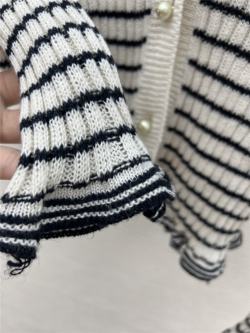 D10r lace cuffs striped cardigan
