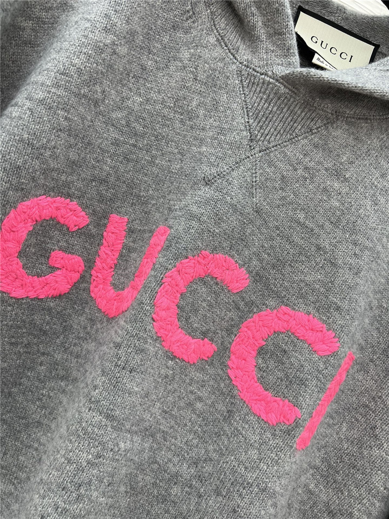 Gvc*1 logo hooded sweatshirt