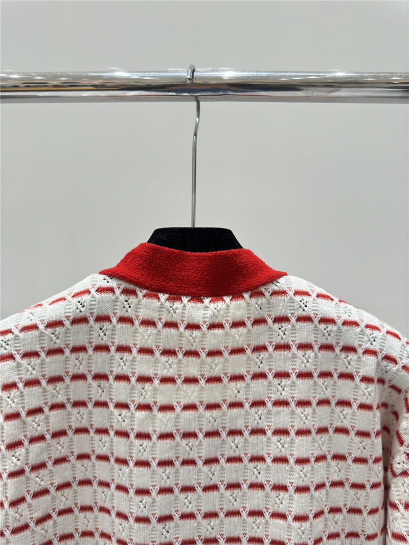 Ch**el plaid v-neck knitted cardigan