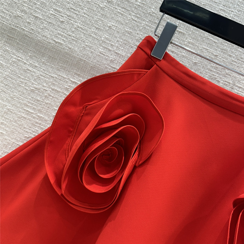 Va1e*ntin0 three-dimensional large flower pocket midi skirt