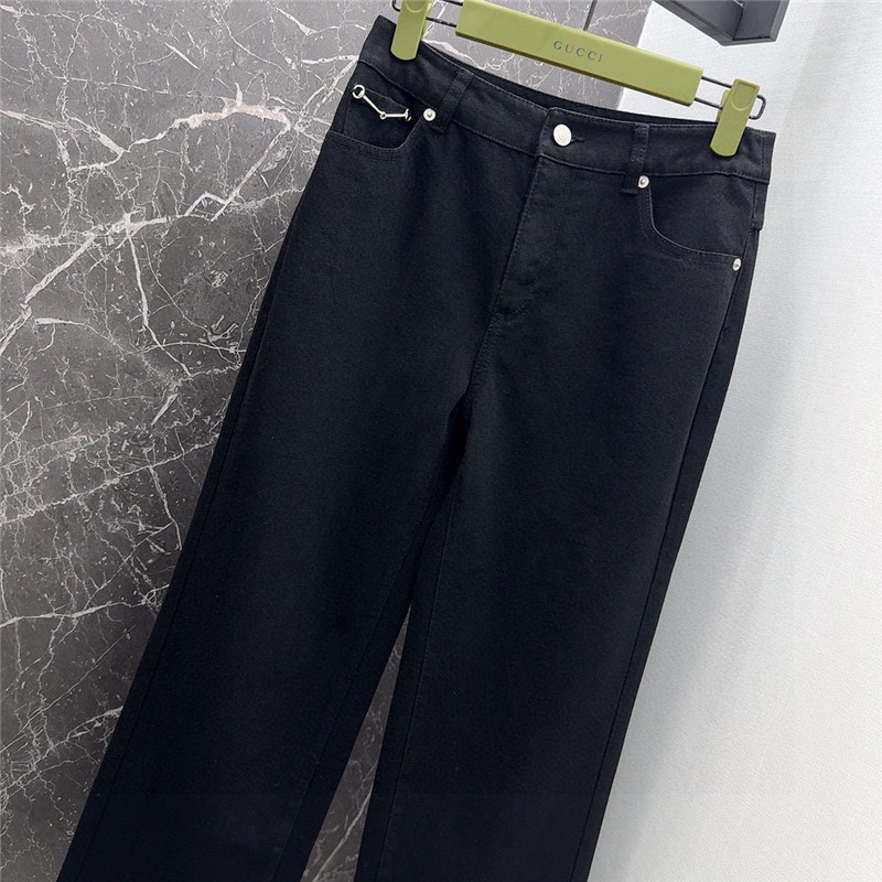 Gvc*1 straight-leg jeans with horseshoe buckles