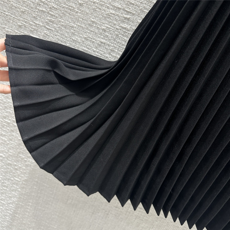 louis vuitton LV new black pleated long skirt