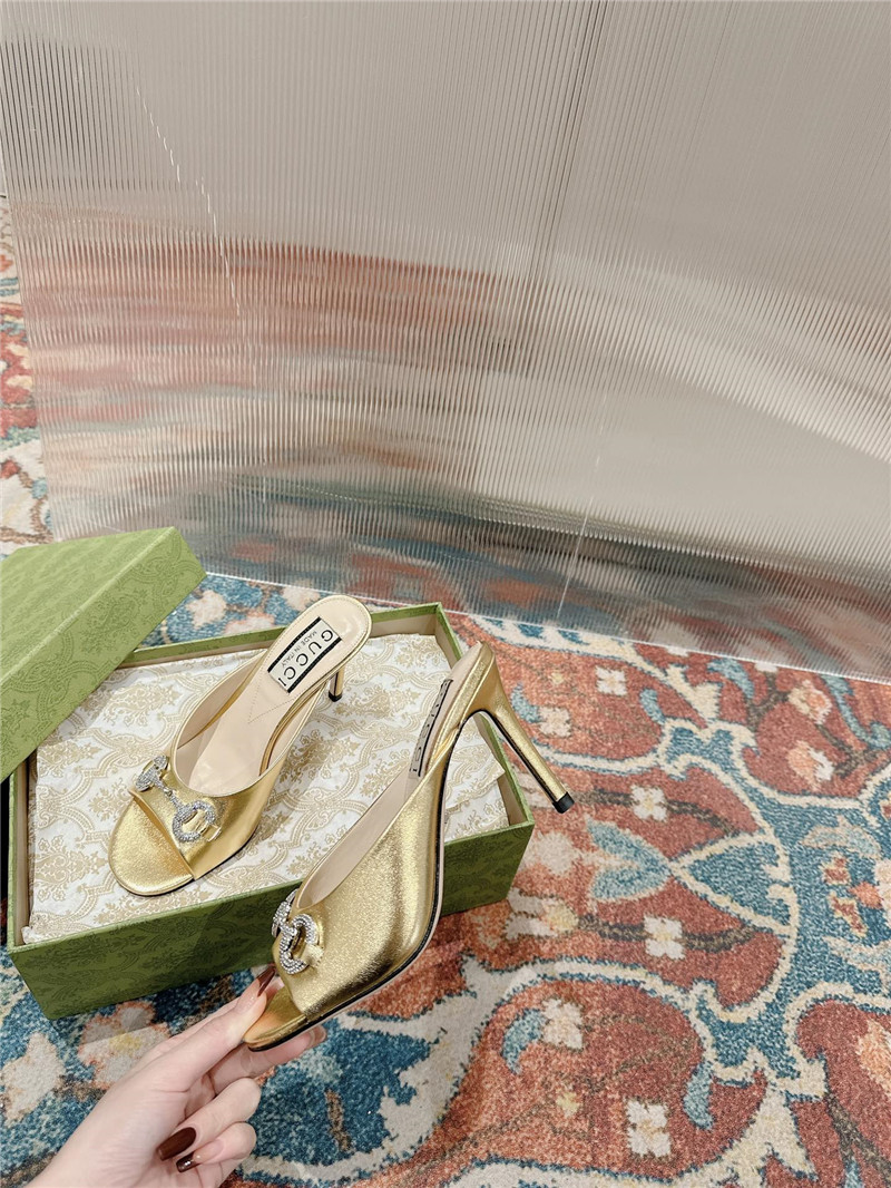 Gucci metal embellished crystal diamond buckle half drag