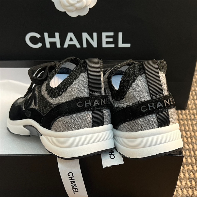 Ch**el women?¡¥s black Ch**el sneakers