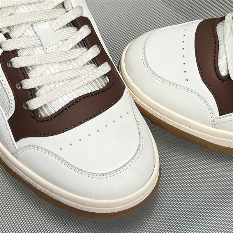 Gucci Brown White Women¡¯s GG Low Top Sneakers