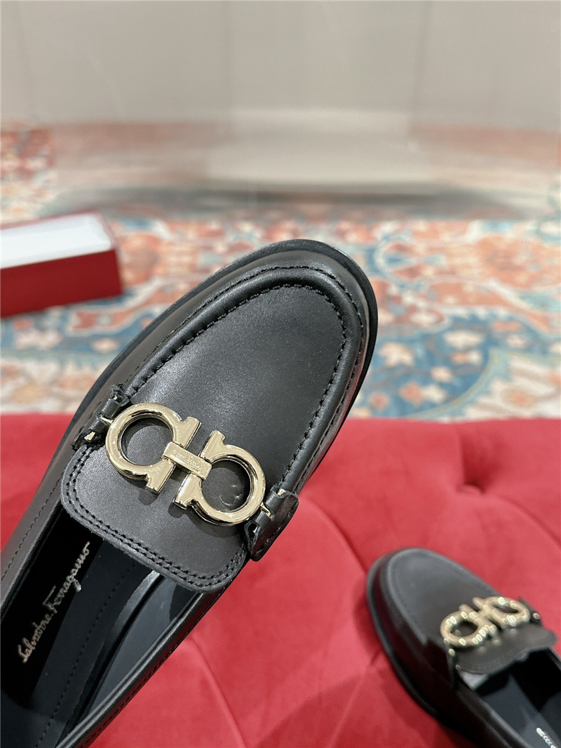 Salvatore Ferragamo British style Gancini buckle loafers