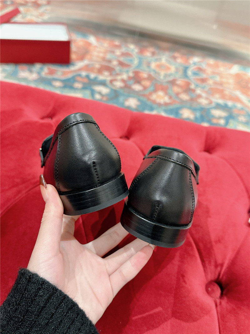 Salvatore Ferragamo British style Gancini buckle loafers