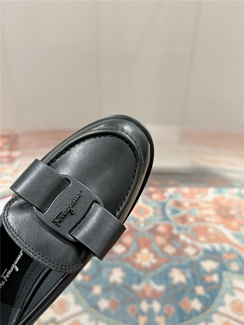 Salvatore Ferragamo British style Gancini buckle loafers