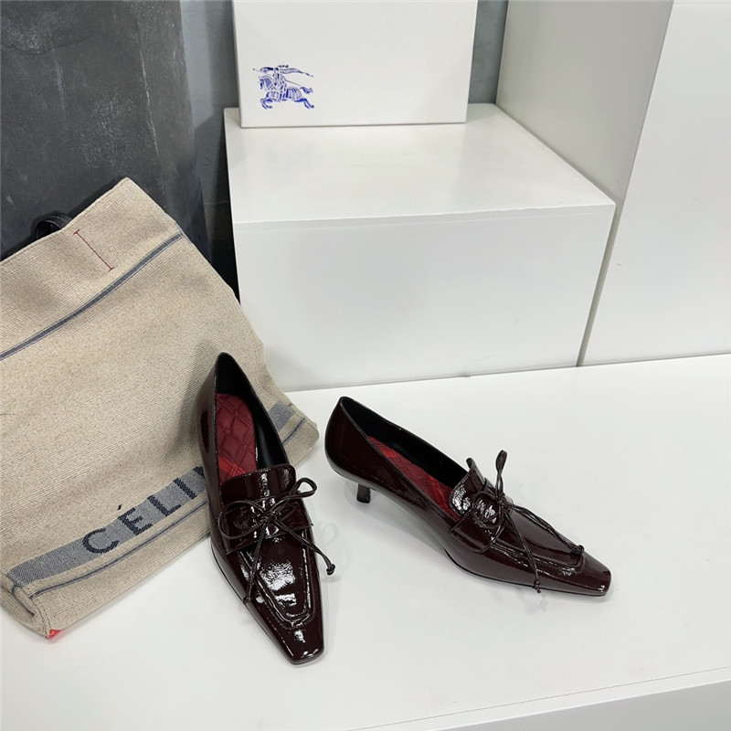 Burberry retro empty toe half drag