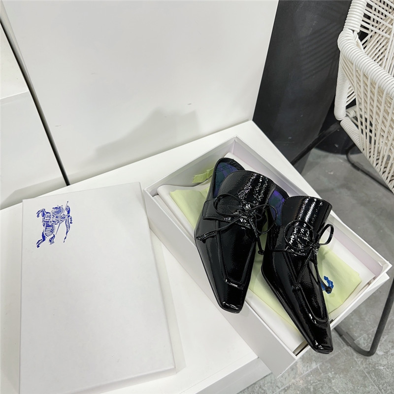 Burberry retro empty toe half drag