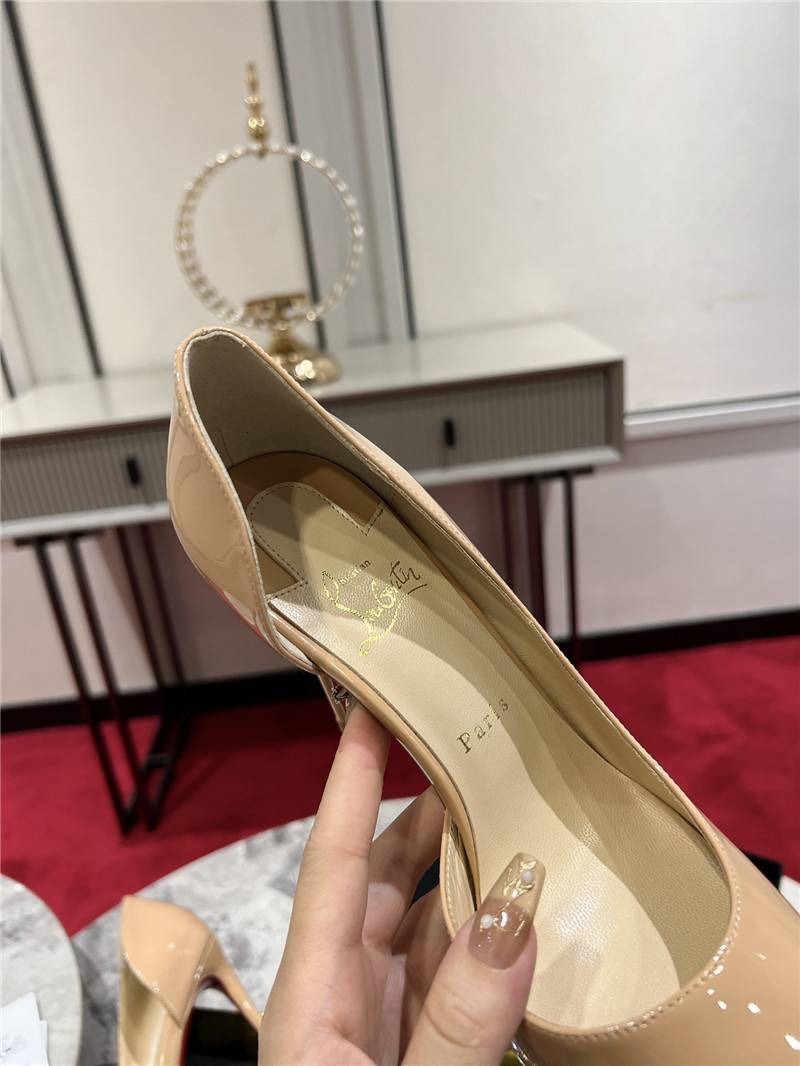 Chr1st1an louboutin side hollow shoes