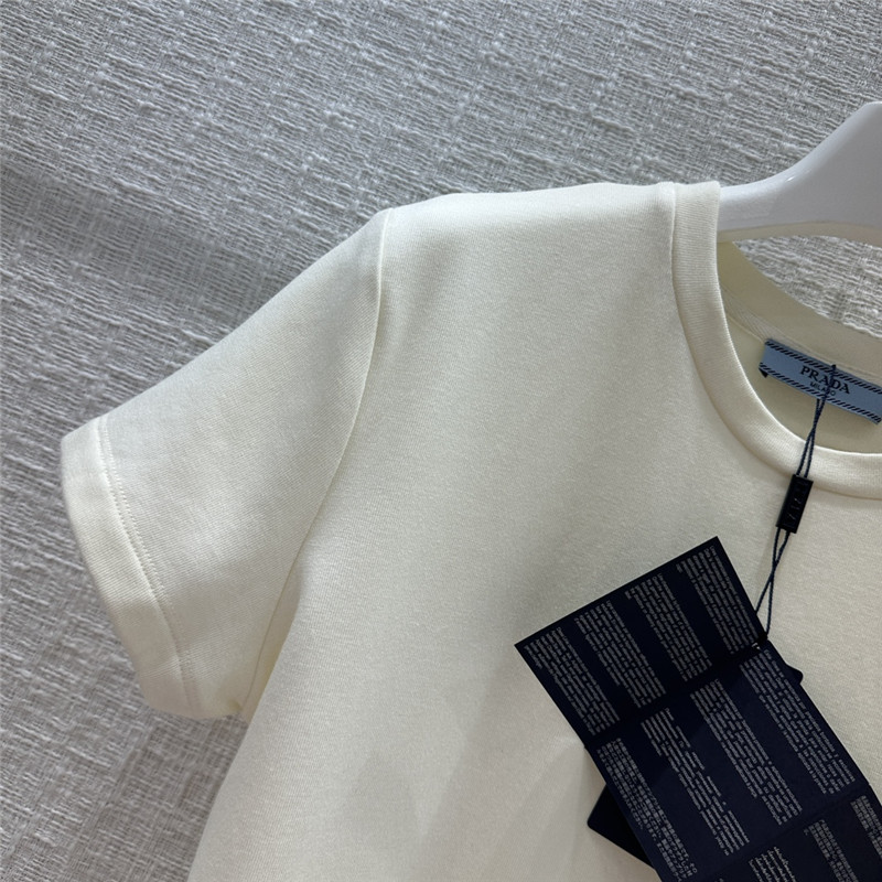 Pra*a triangle logo patch brushed short-sleeved shirt