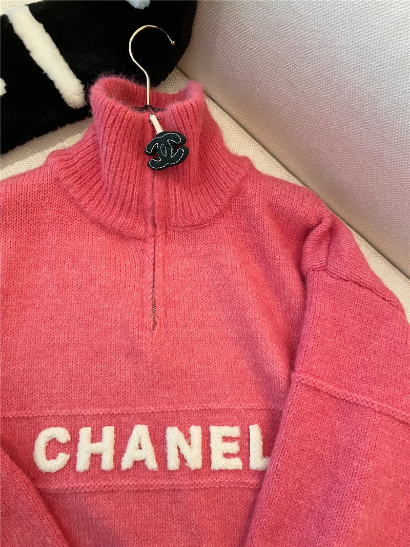 Ch**el logo turtleneck loose sweater pink