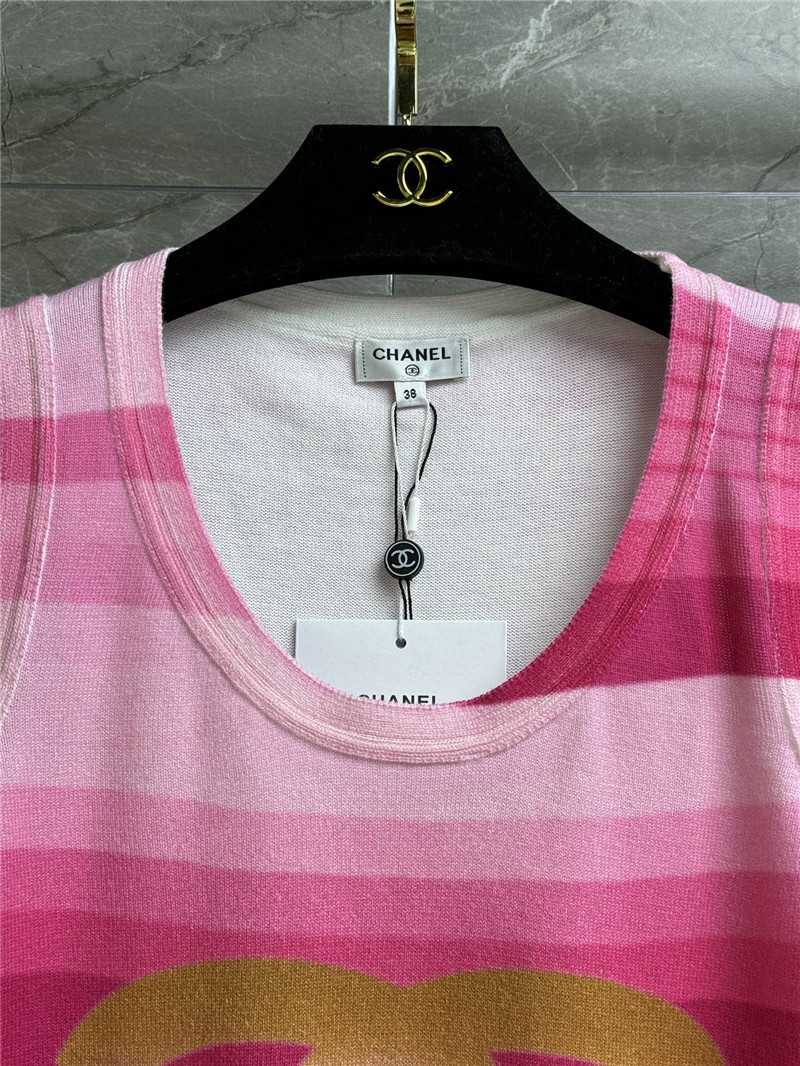 Ch**el pink logo vest