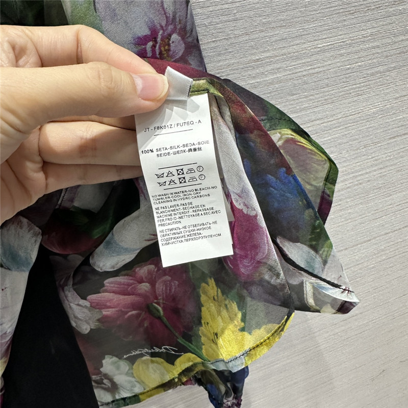 Dolce & Gabbana d&g elegant floral print silk shirt