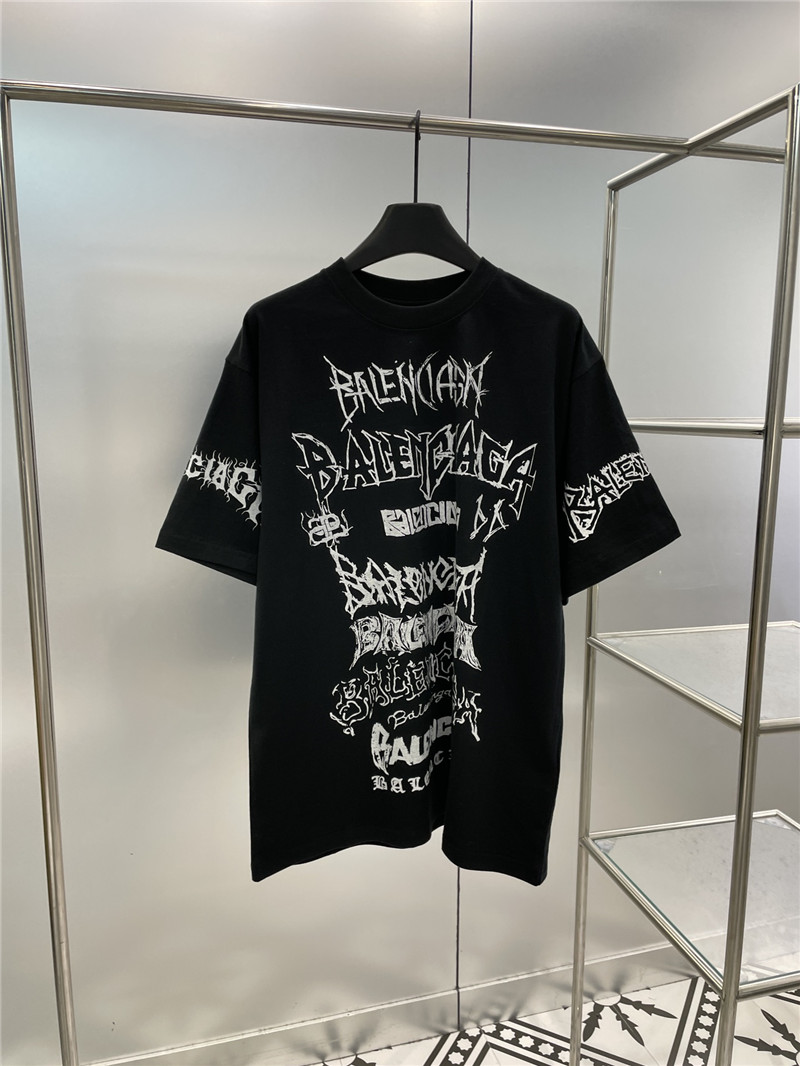 Balenciaga new letter silhouette T-shirt