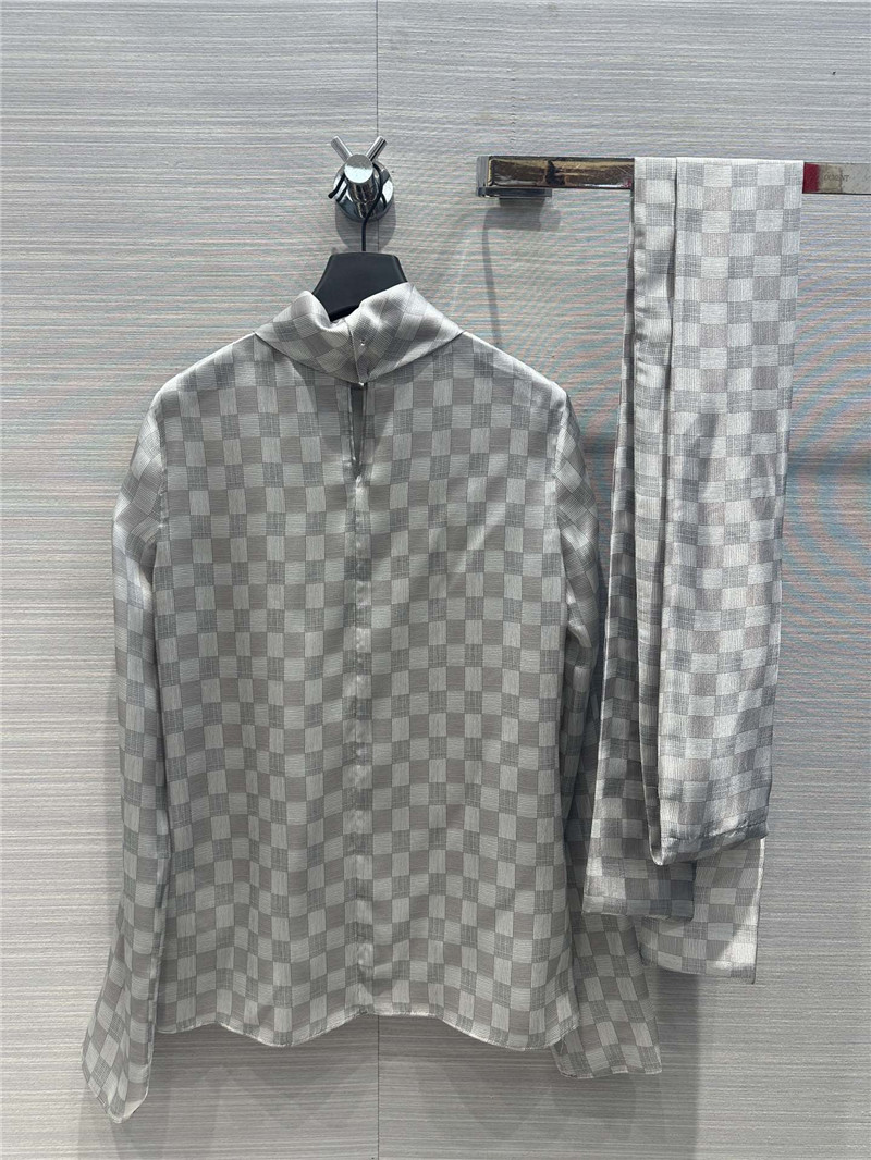 Y51 ribbon silk shirt