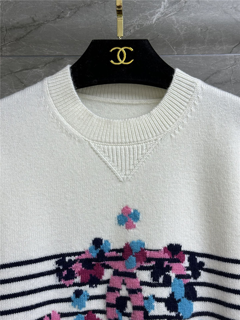 Chanel double c cashmere sweater