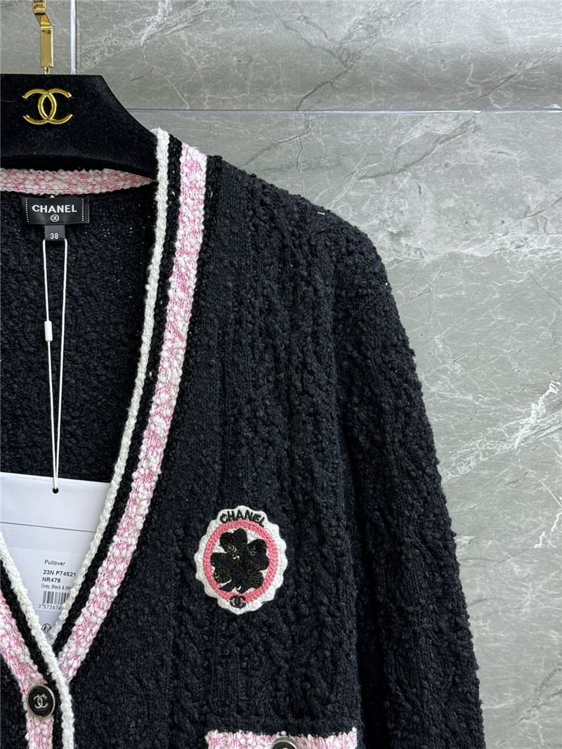 Ch**el three-dimensional pattern cardigan