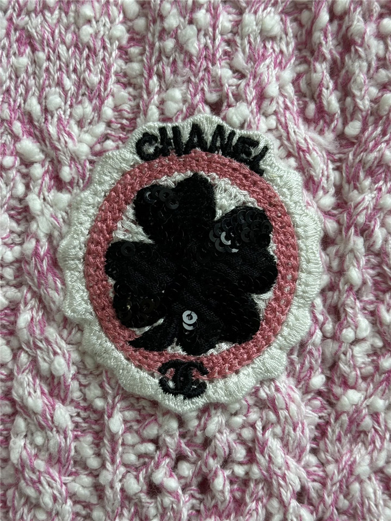 Chanel three-dimensional pattern cardigan