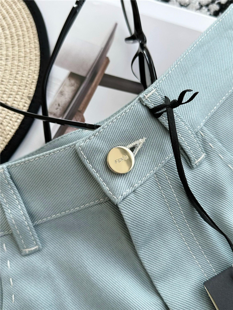 F**di small logo shorts