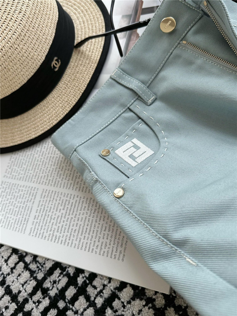 F**di small logo shorts