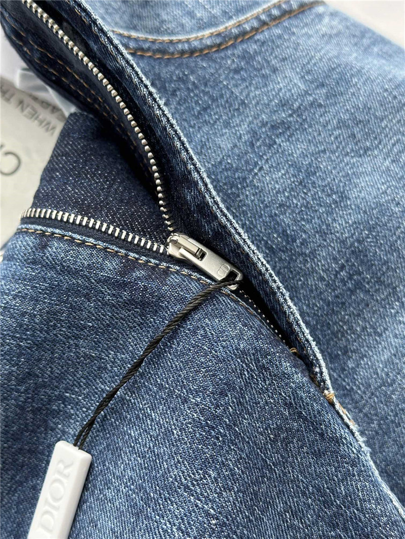 D10r washed denim skirt