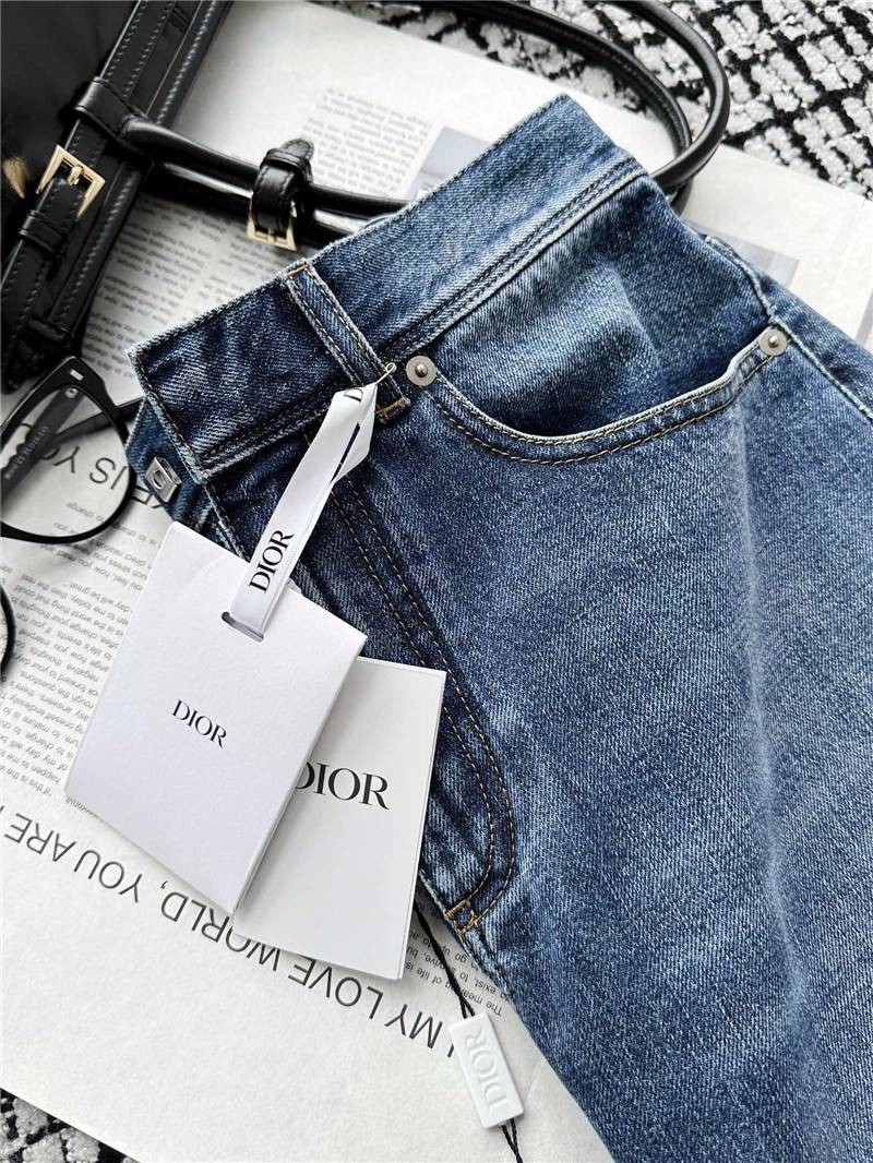 D10r washed denim skirt