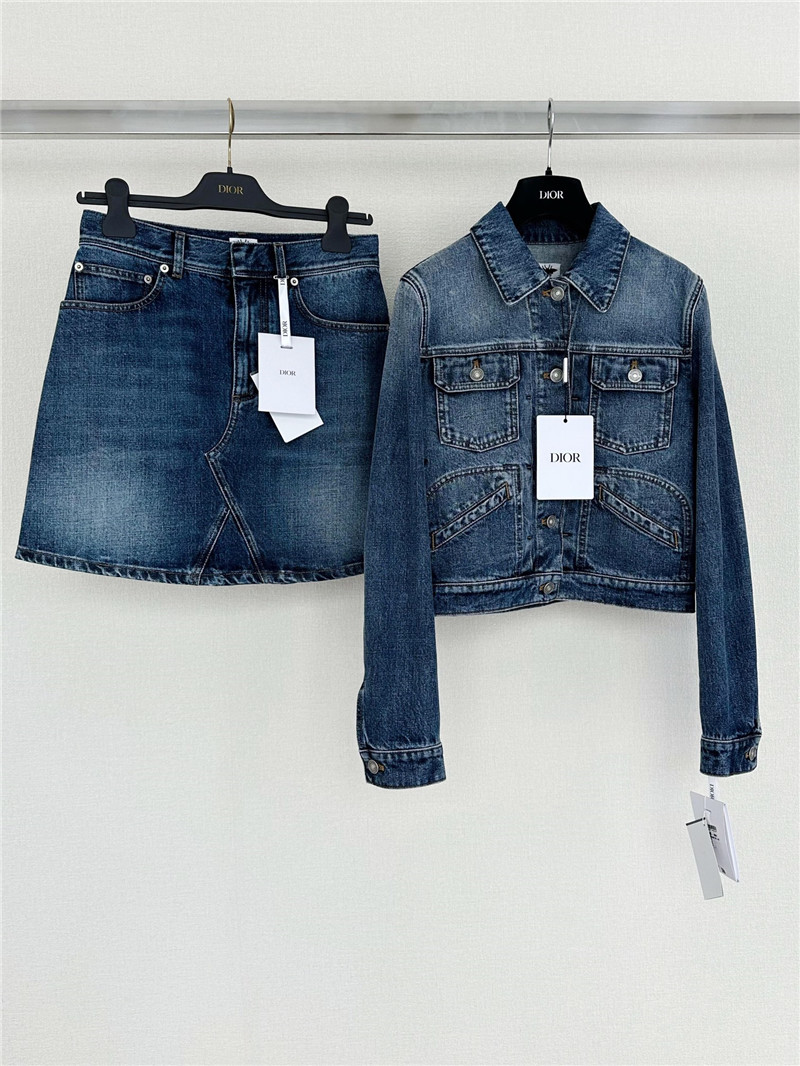 D10r washed denim skirt