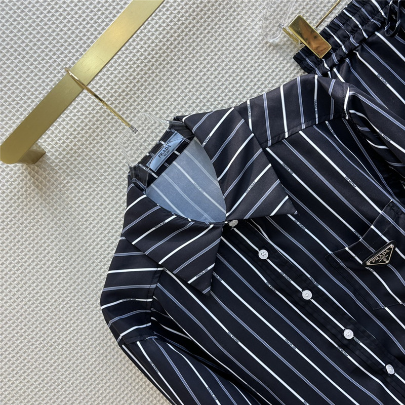 prada triangle logo decorative stripe suit