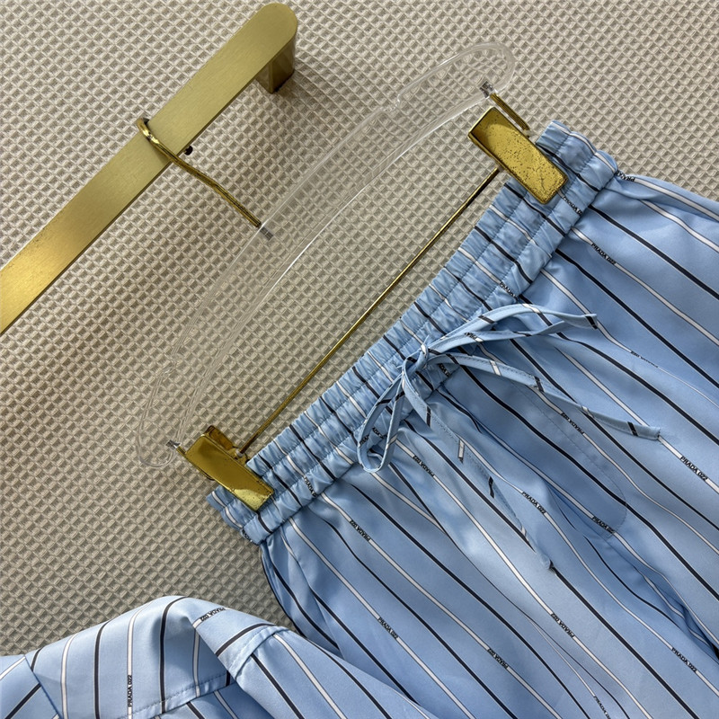 prada triangle logo decorative stripe suit