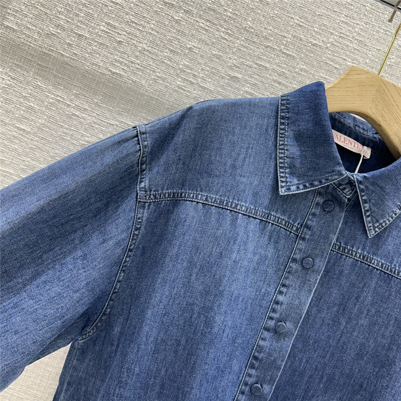 Va1e*ntin0 kaftan dress