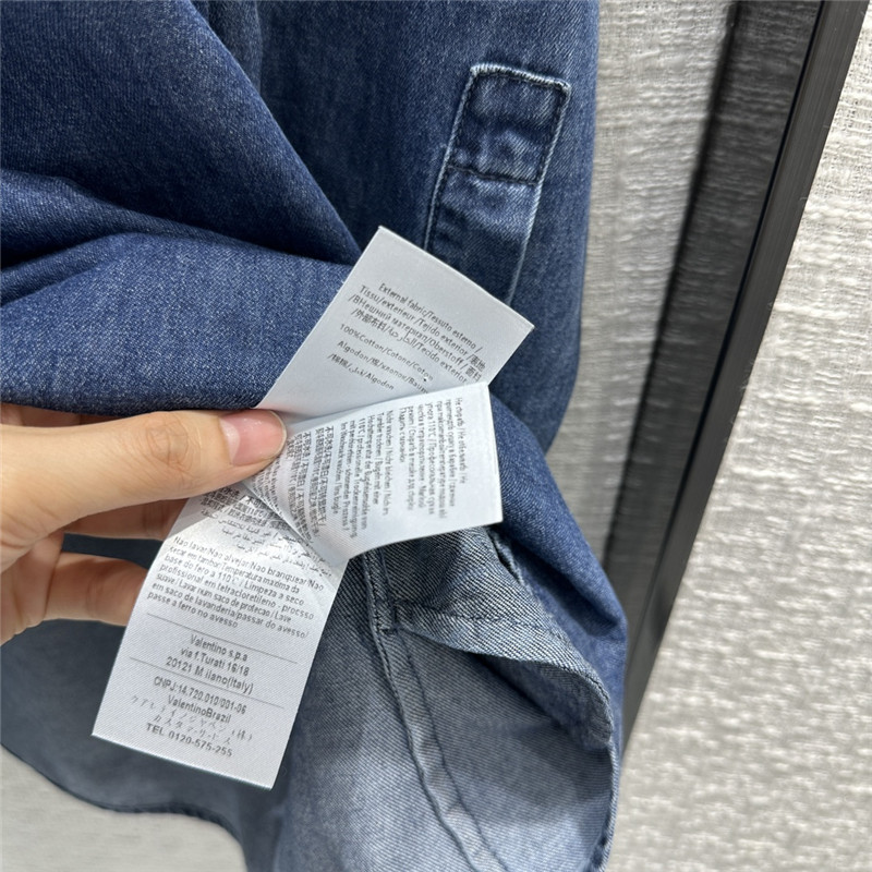 Va1e*ntin0 kaftan dress