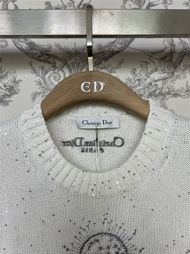 D10r new cashmere sweater