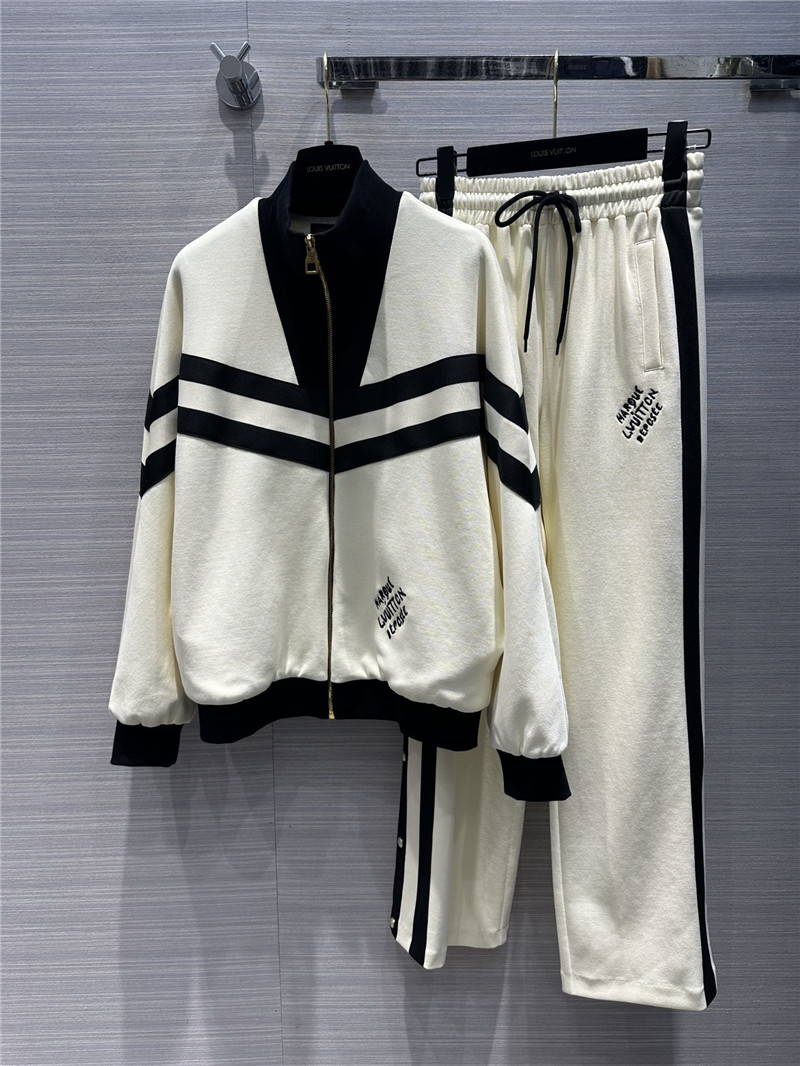 louis vuitton LV early spring new set