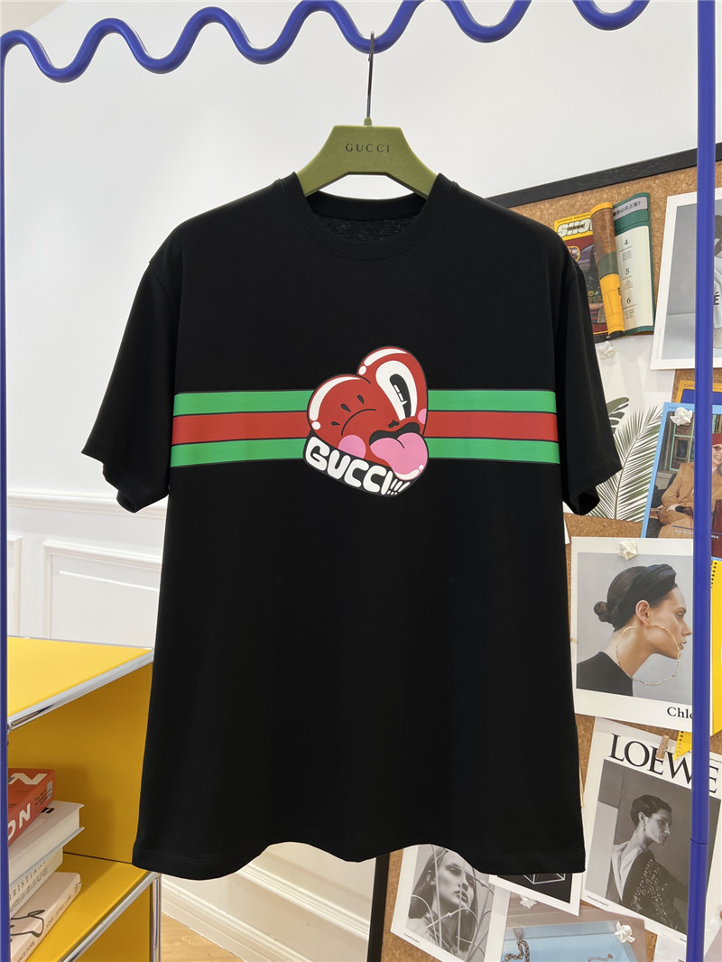 Gucci early autumn capsule collection printed T-shirt
